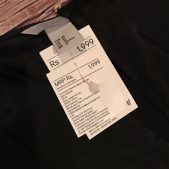 H&M black silky flutter sleeve top - brand new! - Picture 4 of 4