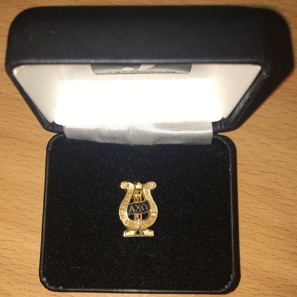 Alpha Chi Omega Pin