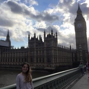 Meet your Posher, Itzel