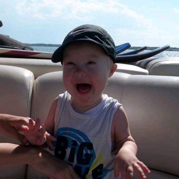 Meet your Posher, Adriane - Picture 1 of 1