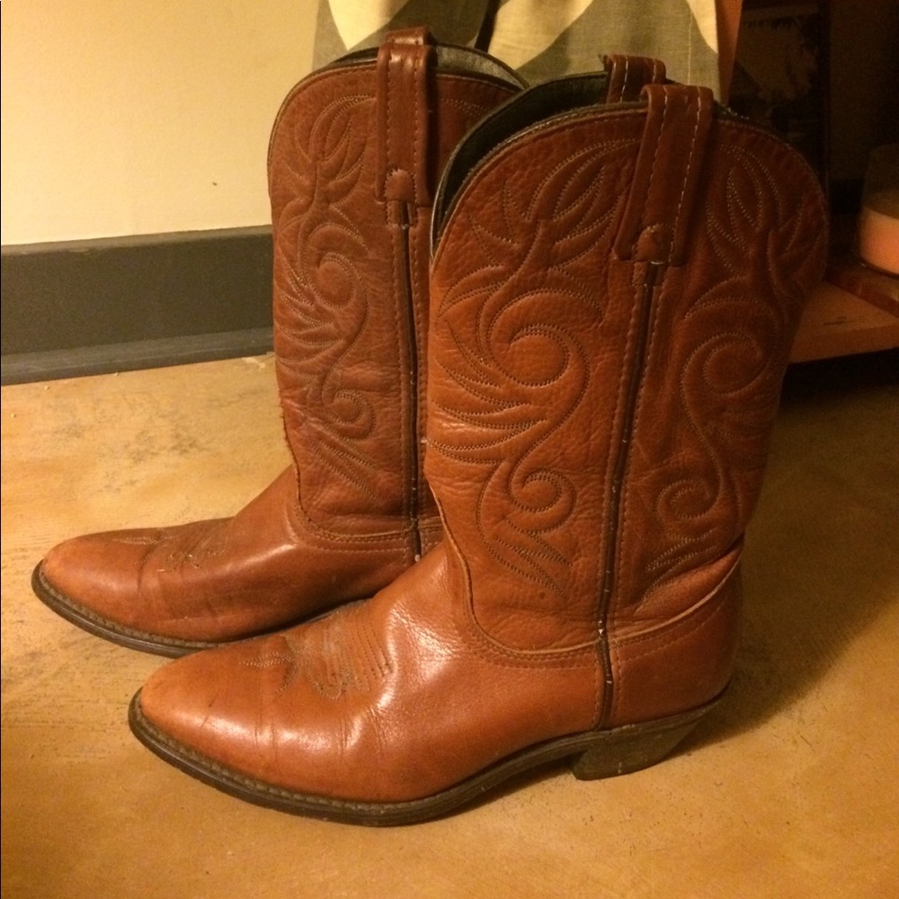 Western cowboy boots