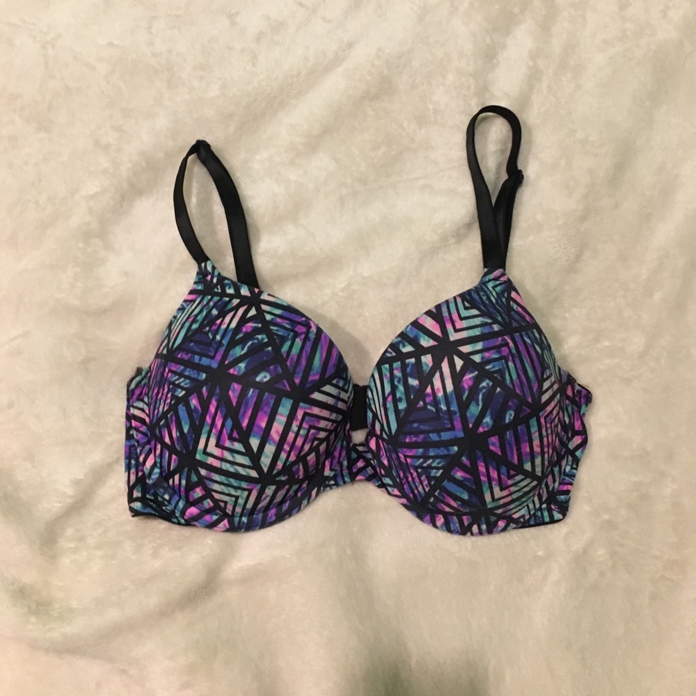 Victoria's Secret Pink 34D Bra