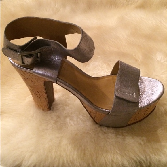 NINE WEST Vintage America Collection Wedges - Picture 5 of 8