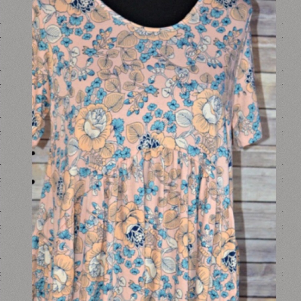 Agnes and Dora I got you babe Muse top