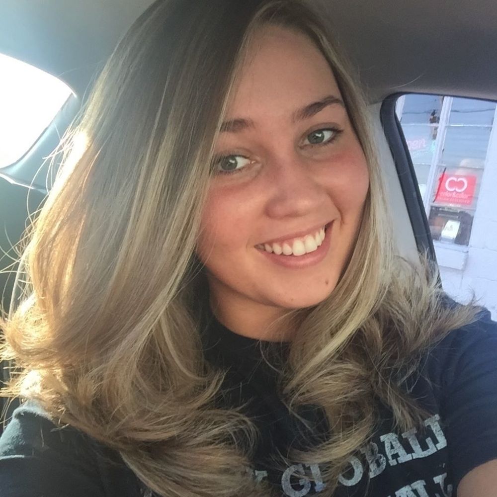 Meet your Posher, Samantha