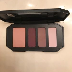 KAT VON D - shade + light countour quad plum