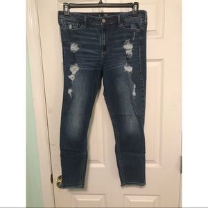 Hollister Crop High Rise Jeans