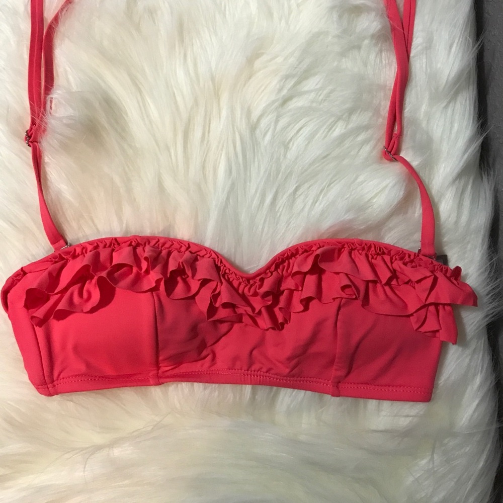 APT.9 bikini top