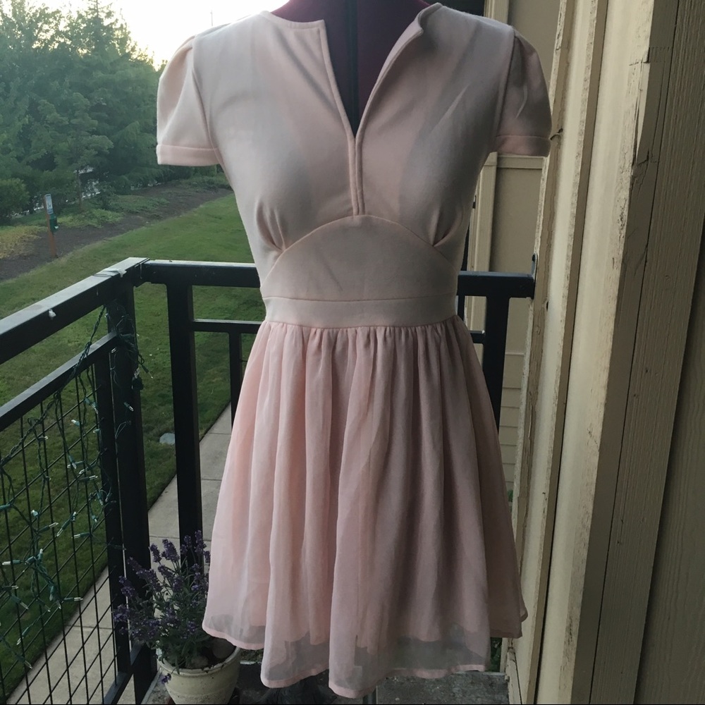 Tobi chiffon mini dress