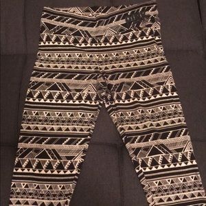 PINK brand leggings with dazzled pink logo