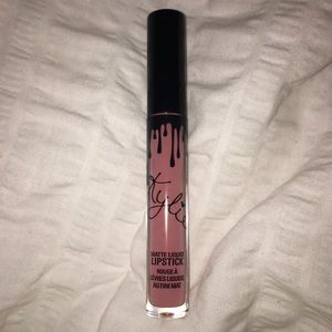 KYLIE COSEMTICS "koko k" matte liquid lipstick