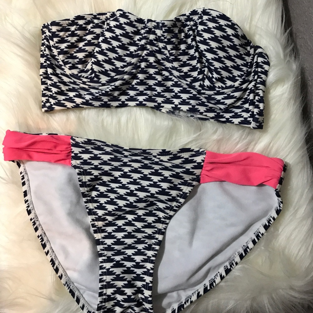 Xhilaration bikini set