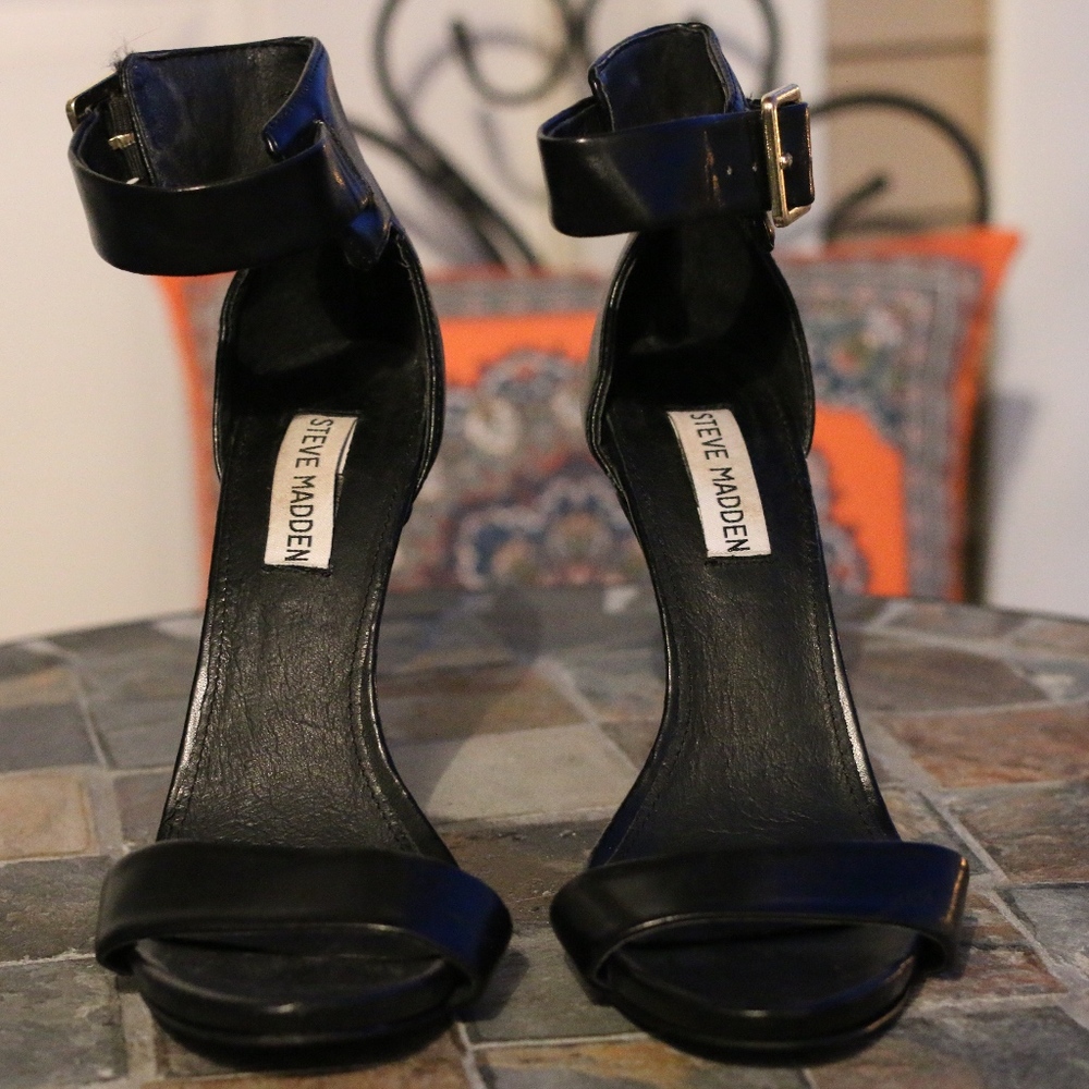 Steve Madden Heel