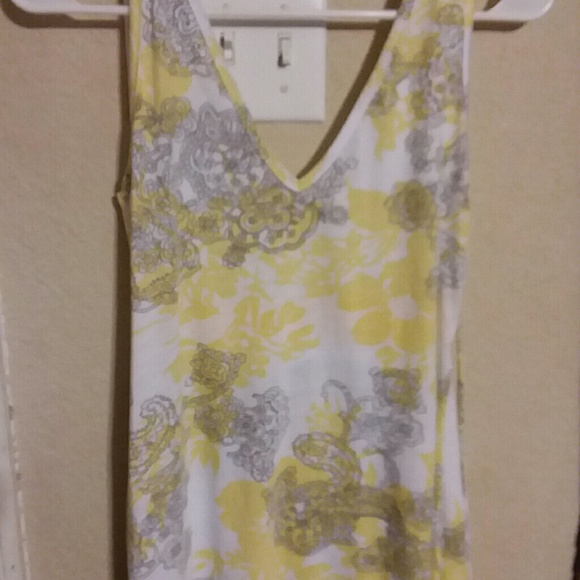 Top - Picture 3 of 3