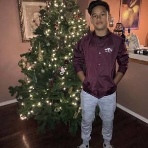 Meet your Posher, Adrian