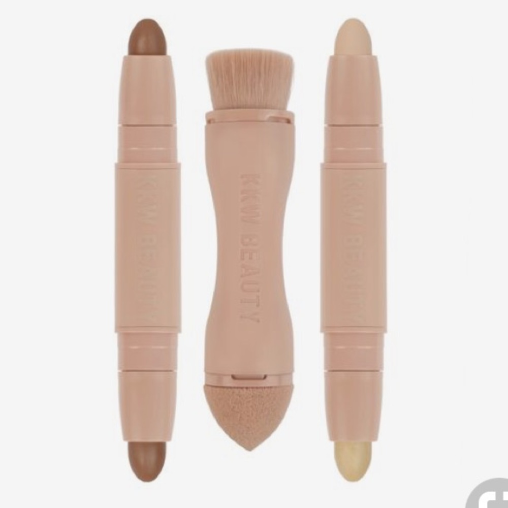 KKW contour kit