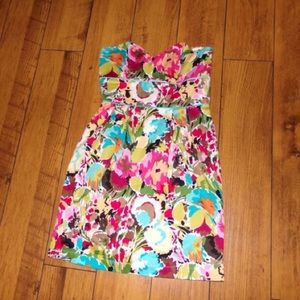 Strapless colorful dress