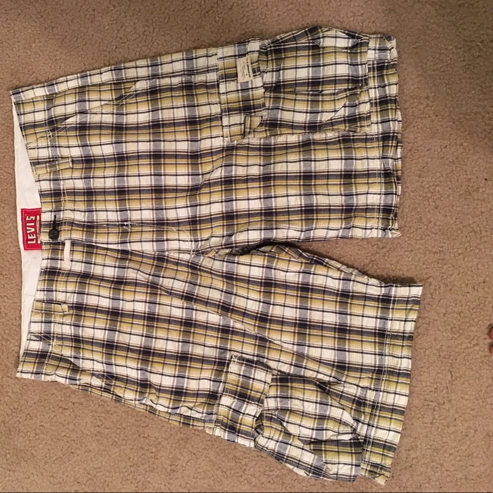 Levi Shorts