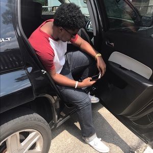 Meet your Posher, Jonathan