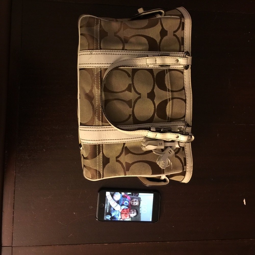 Monogram Signature Coach Tote - Picture 8 of 8