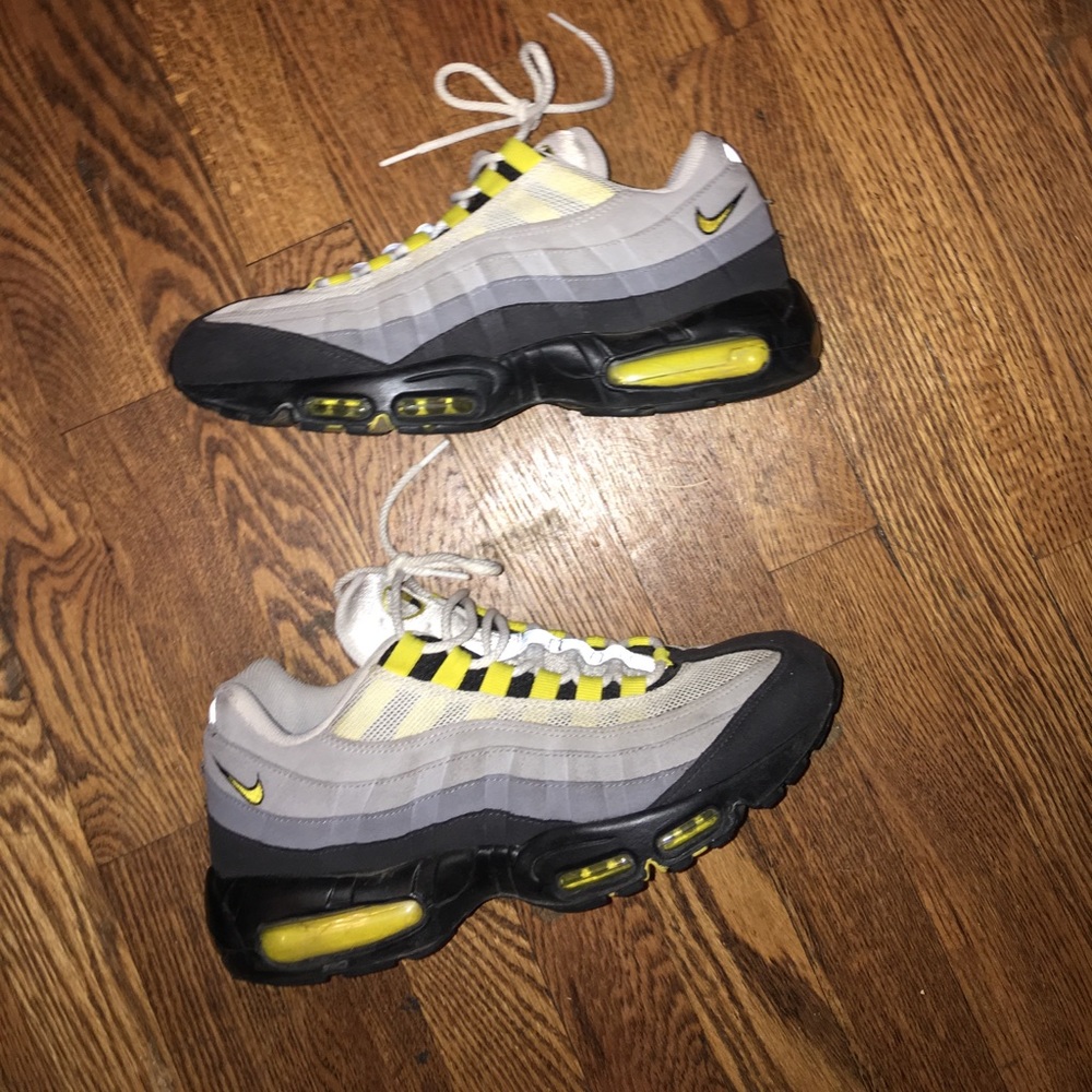 Nike Air Max 95 Sz 9.5