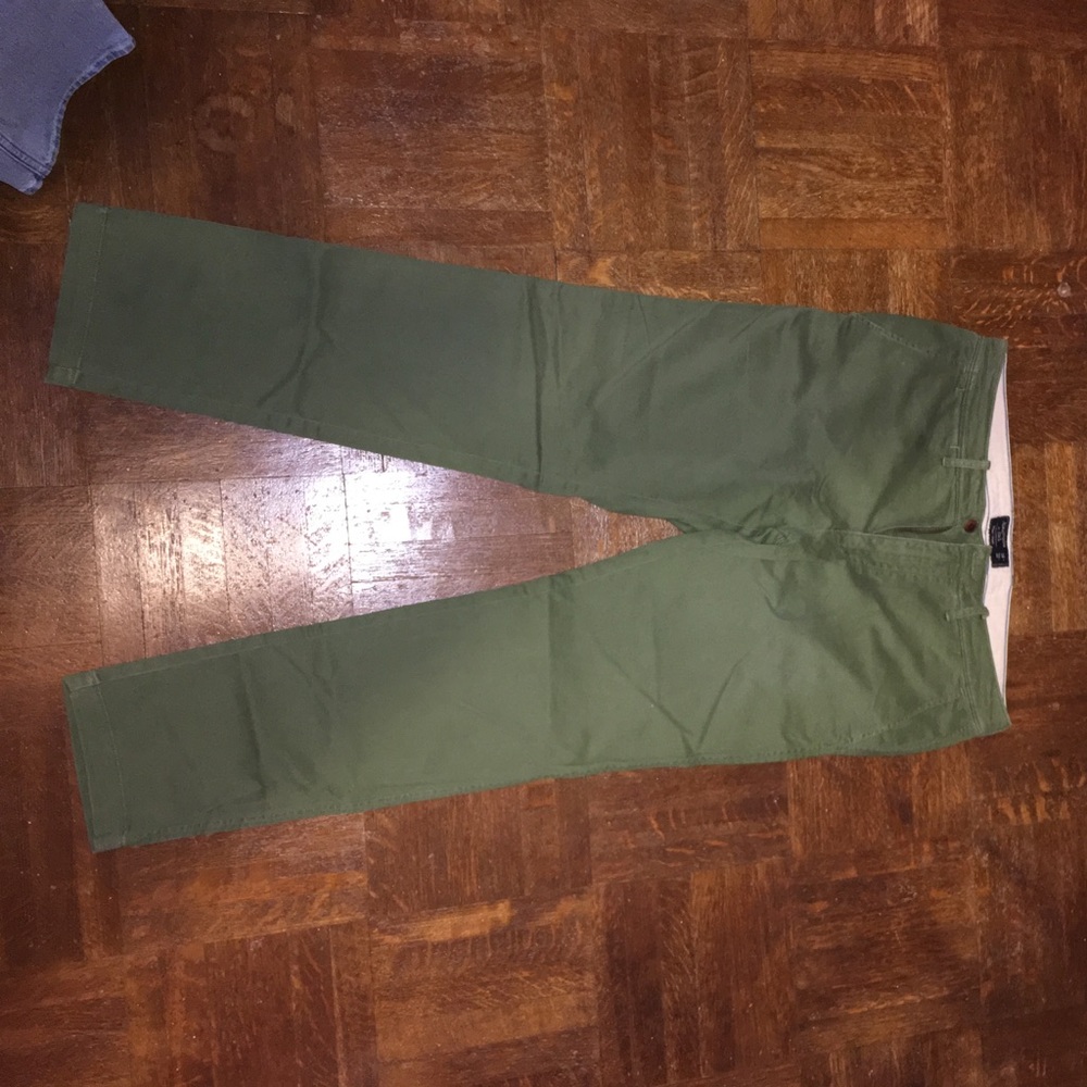 Abercrombie and Fitch green chinos