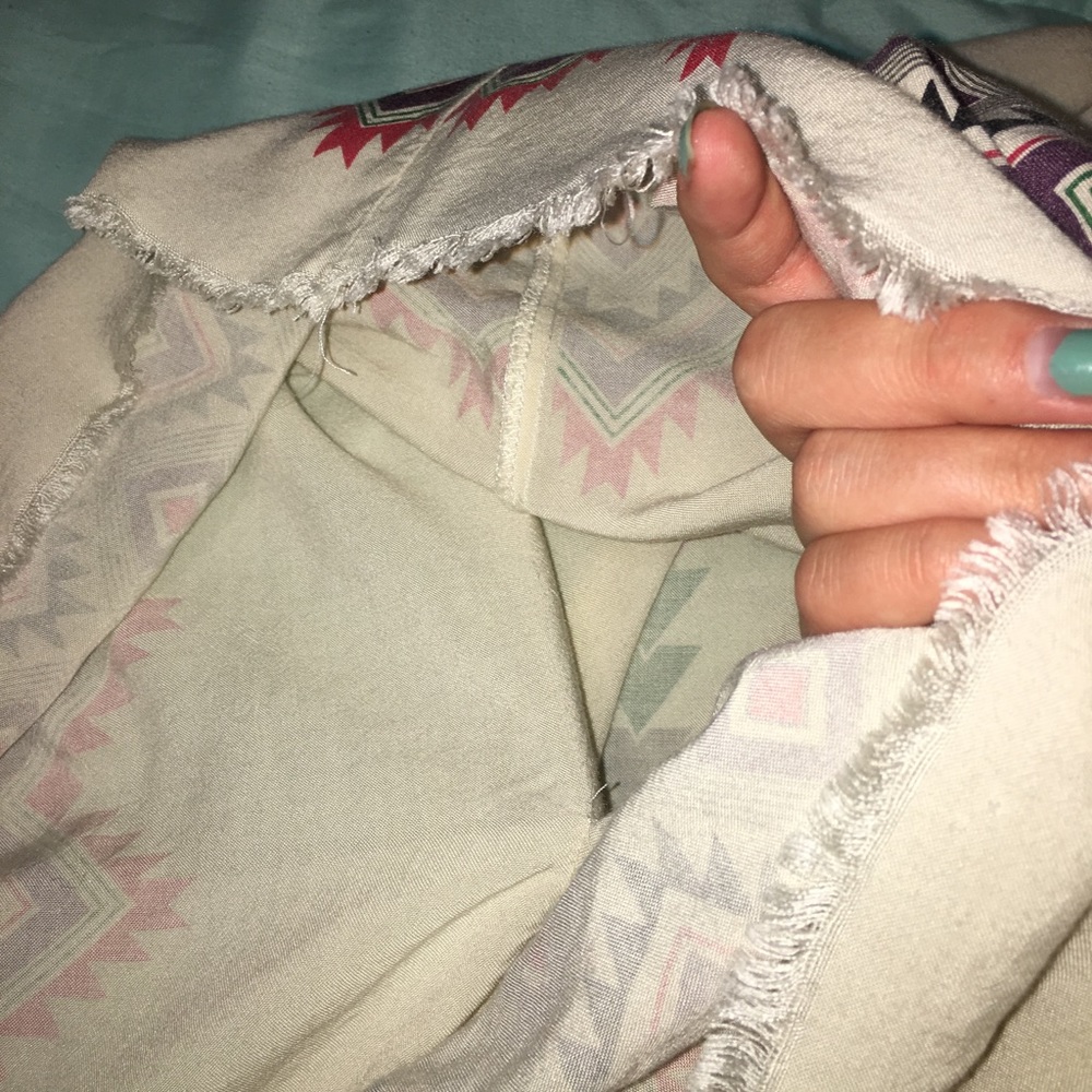 Cardigan. - Picture 4 of 5