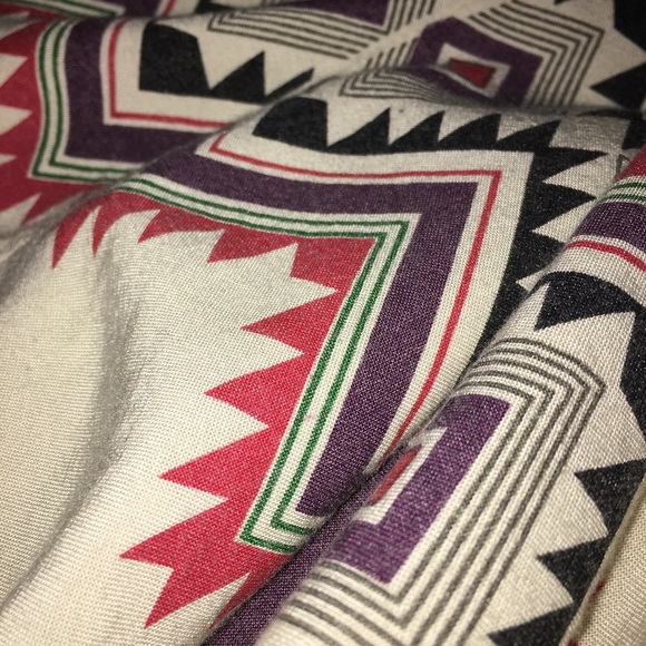 Cardigan. - Picture 2 of 5