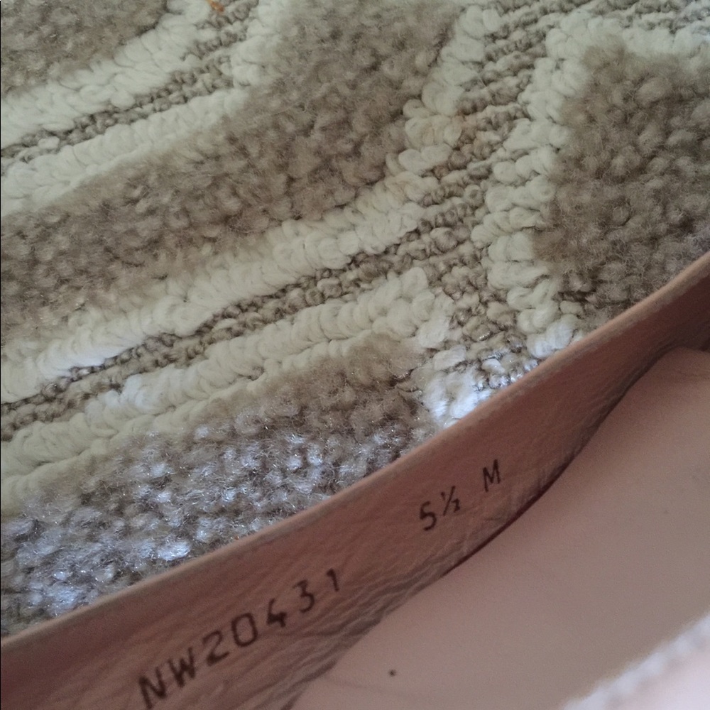 Stuart Weizmann Seaker - image 7