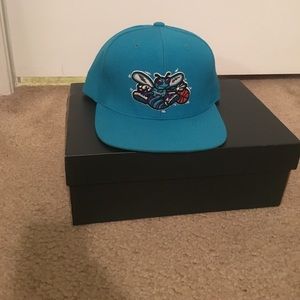 Michell&Ness Hornets Hat