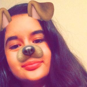 Meet your Posher, Emely