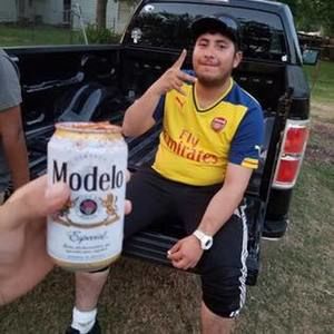 Meet your Posher, Javier
