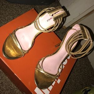 Gold Party Shoes