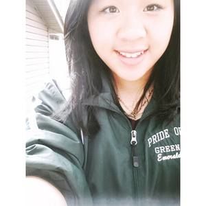 Meet your Posher, Alexis