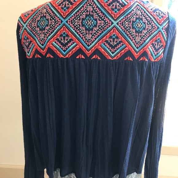 Cardigan - Picture 2 of 3