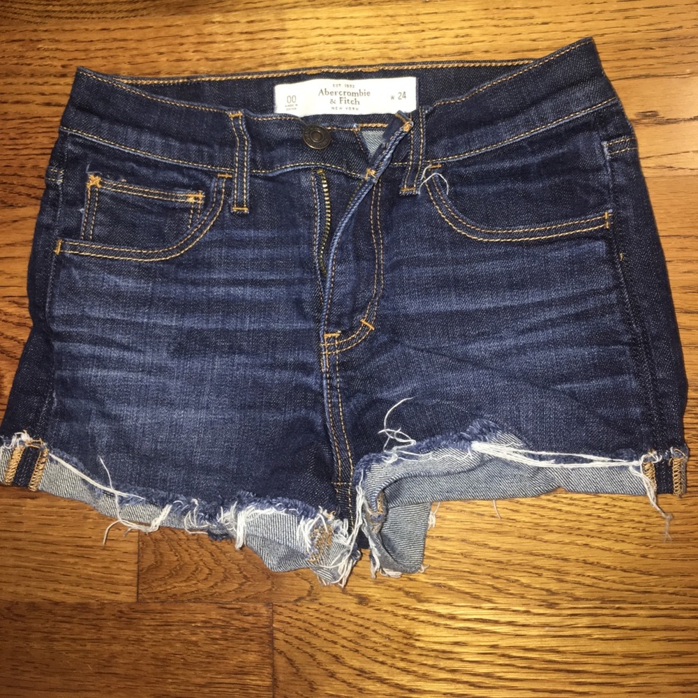 Abercrombie & Fitch Jean shorts