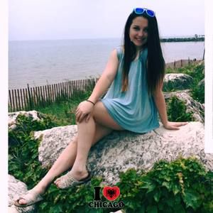 Meet your Posher, Hayley