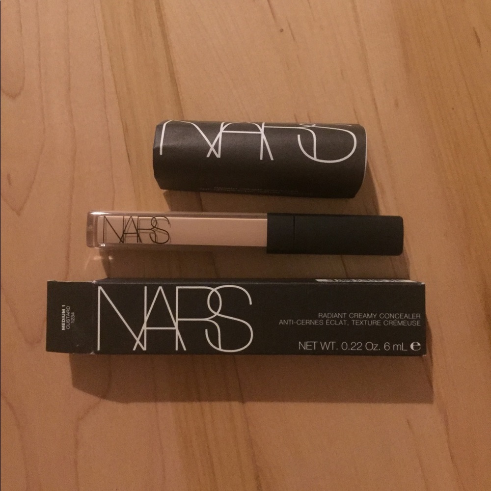 NARS Creamy Concealer 😊💓💓 / Sold on Ⓜ️ercari - Picture 1 of 3