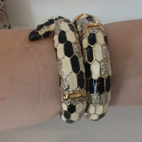 Judith Leiber Enamel & Crystal Snake Cuff Set - Picture 7 of 8