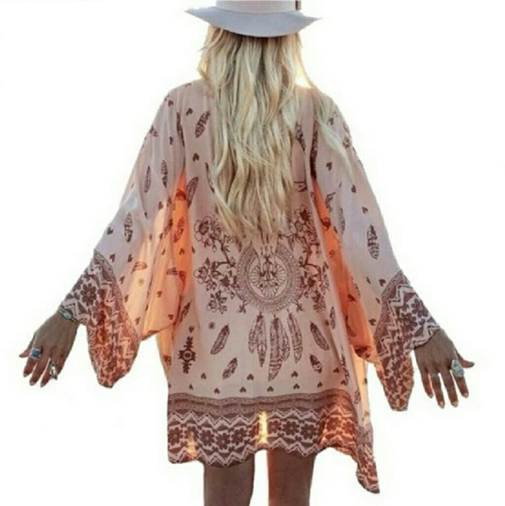 🎉HP🎉 Beautiful Boho Beach Coverup