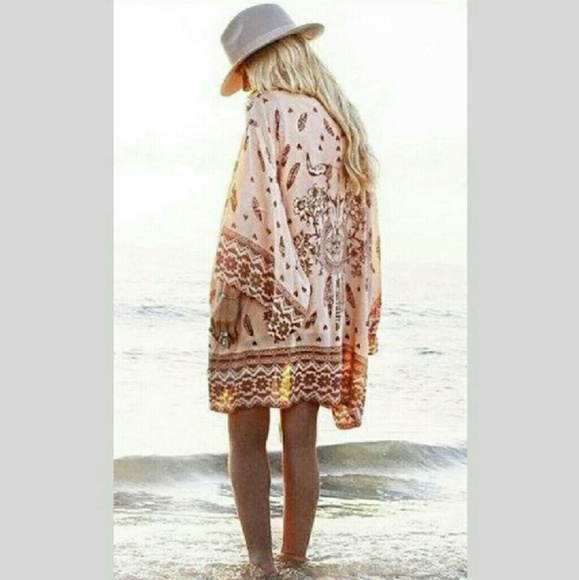 🎉HP🎉 Beautiful Boho Beach Coverup - Picture 2 of 5