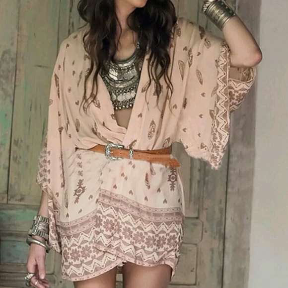 🎉HP🎉 Beautiful Boho Beach Coverup - Picture 3 of 5