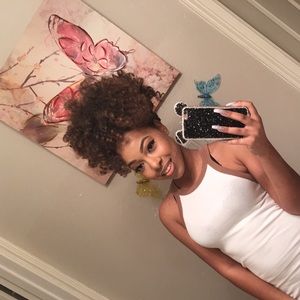 Meet your Posher, Sierra