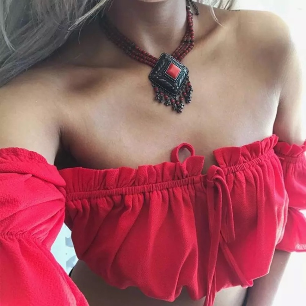 White chiffon boho off the shoulder crop top  - Picture 4 of 4