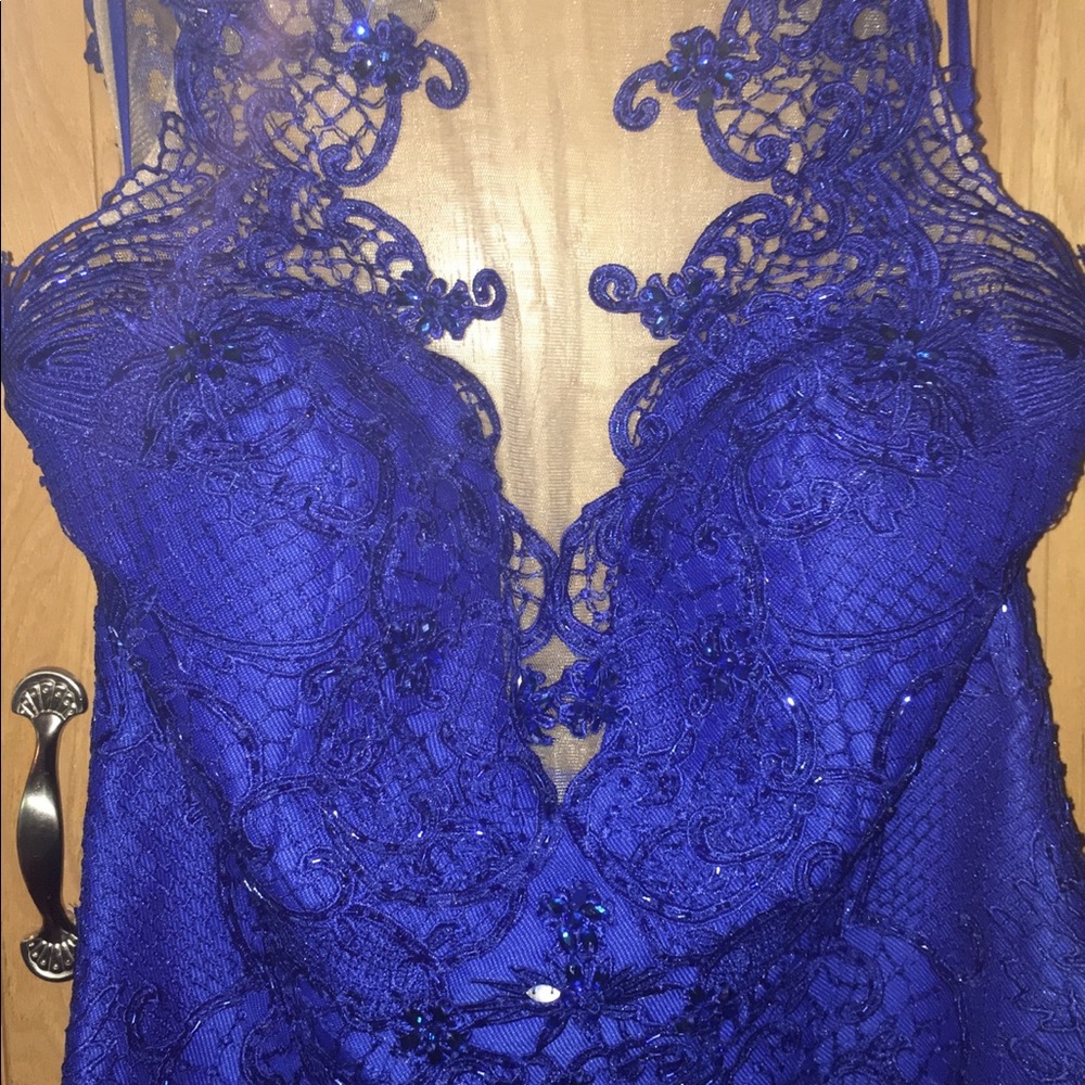 Prom Gown - Picture 5 of 7