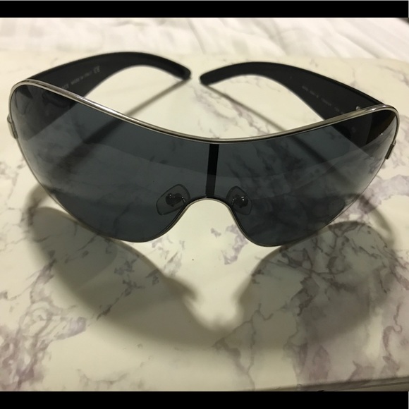 VERSACE SUNGLASSES