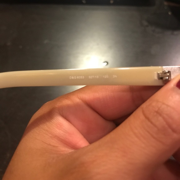 DOLCE AND GABBANA sunglasses - Picture 3 of 4