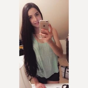 Meet your Posher, Ingred