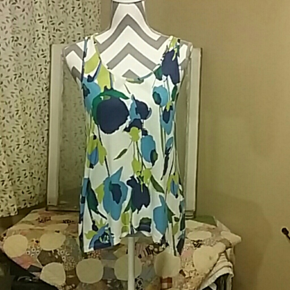 Apt 9 Tank style swing top