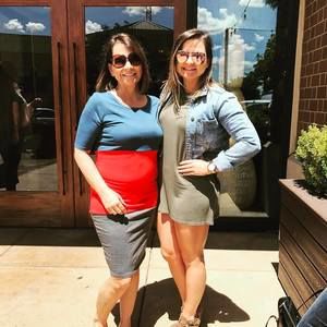 Meet your Posher, Cassi